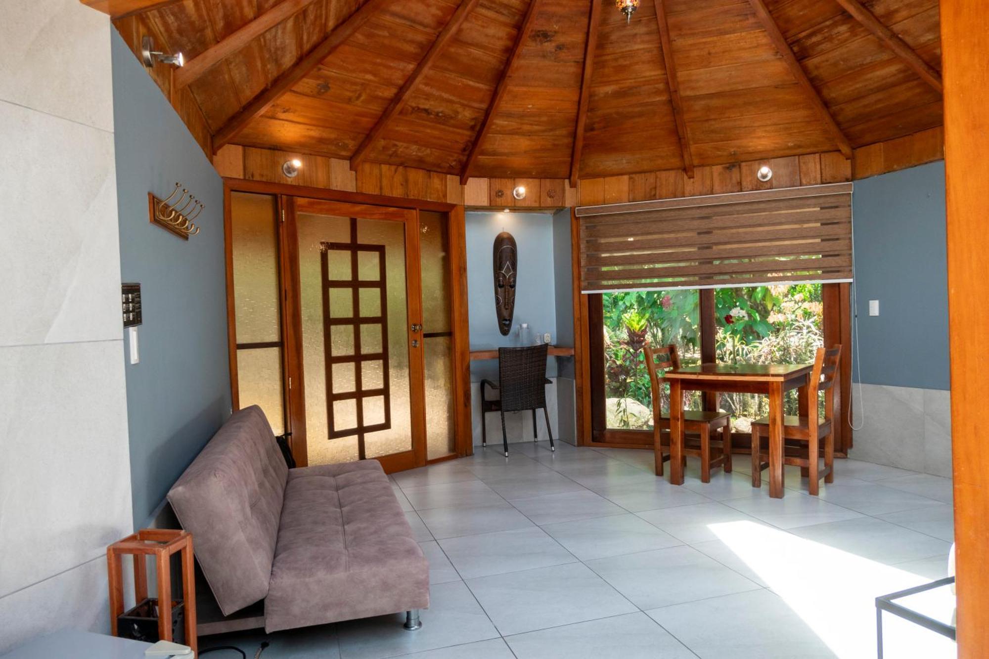 Saguamby Mindo Lodge Exterior foto